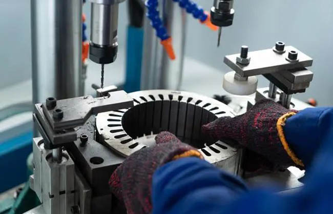 3種減輕電機(jī)重量和提高效率的方法？